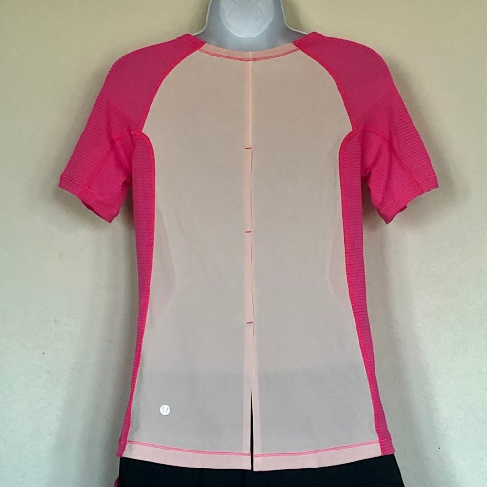 NWT 💖 Beautiful Lulu Lemon Run Top - Picture 6 of 12